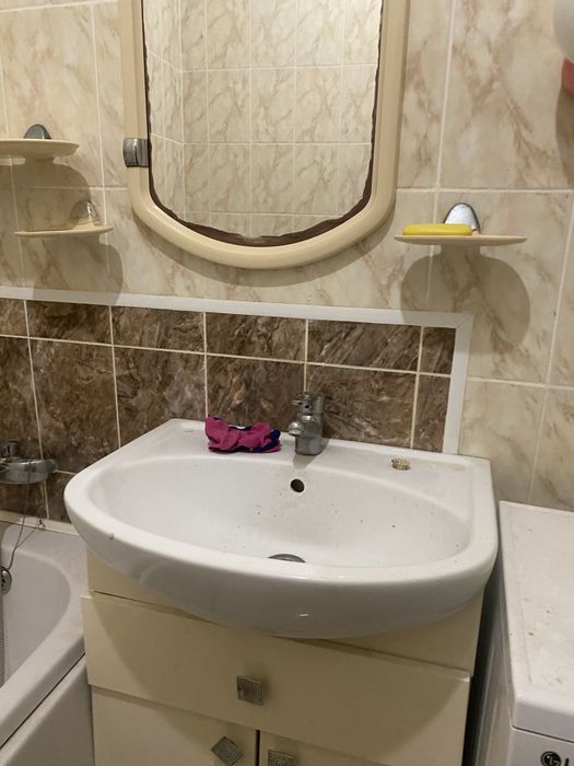 Продам раковина зеркало тумба