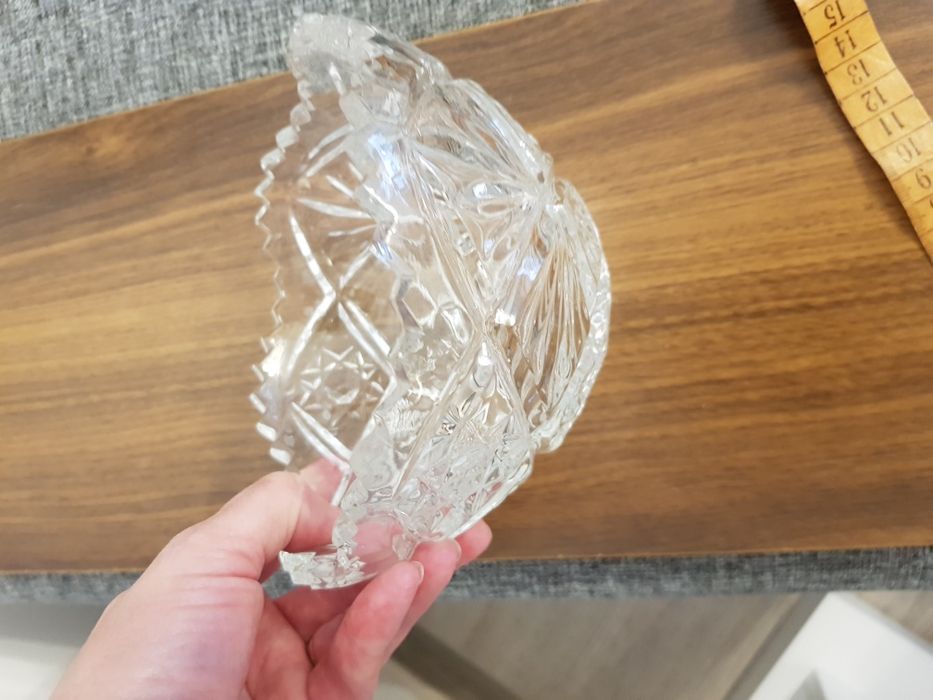 Vand diverse obiecte din cristal