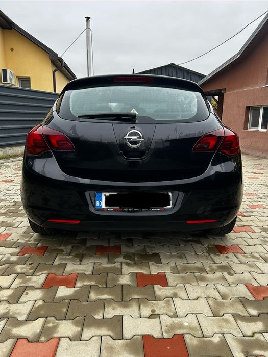 Opel Astra J 1.7 CDTI