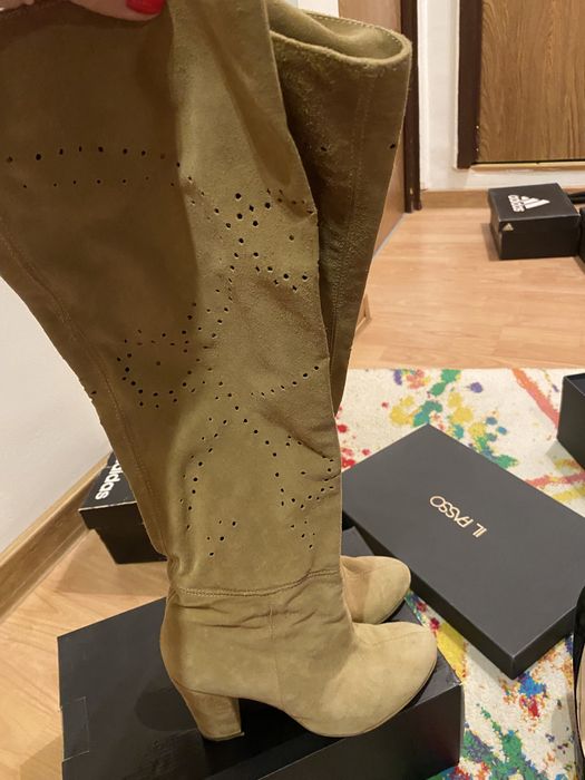 Cizme lungi piele intoarsa nr 39