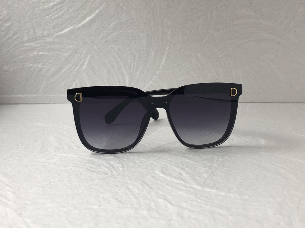 Dior Дамски слънчеви очила котка в 2 цвята черни кафяви CD 2021