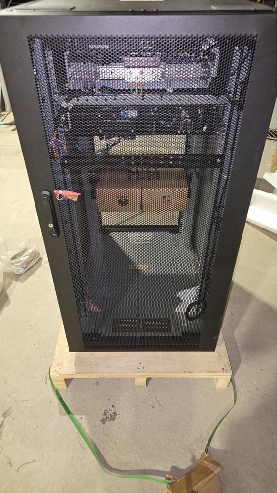 шкаф управления Huawei FusionModule500 Smart