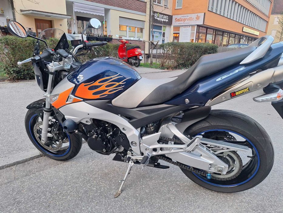 Suzuki GSR600-2006 stare impecabilă