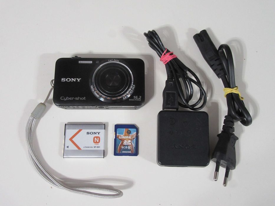 Aparat foto digital compact Sony Cyber-shot DSC WX7 16.2MP 5x Zoom