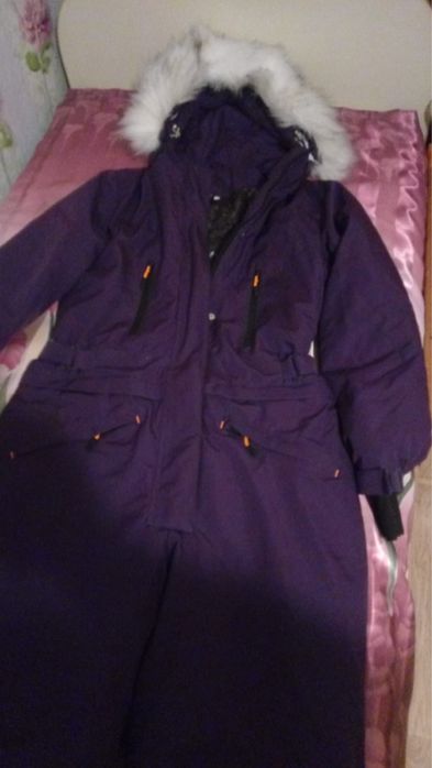 Продам лыжный костюм