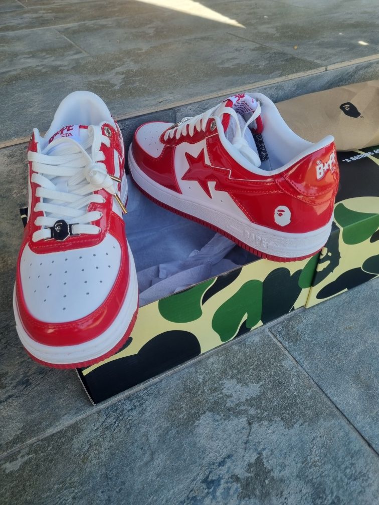 Bapesta red and white noi