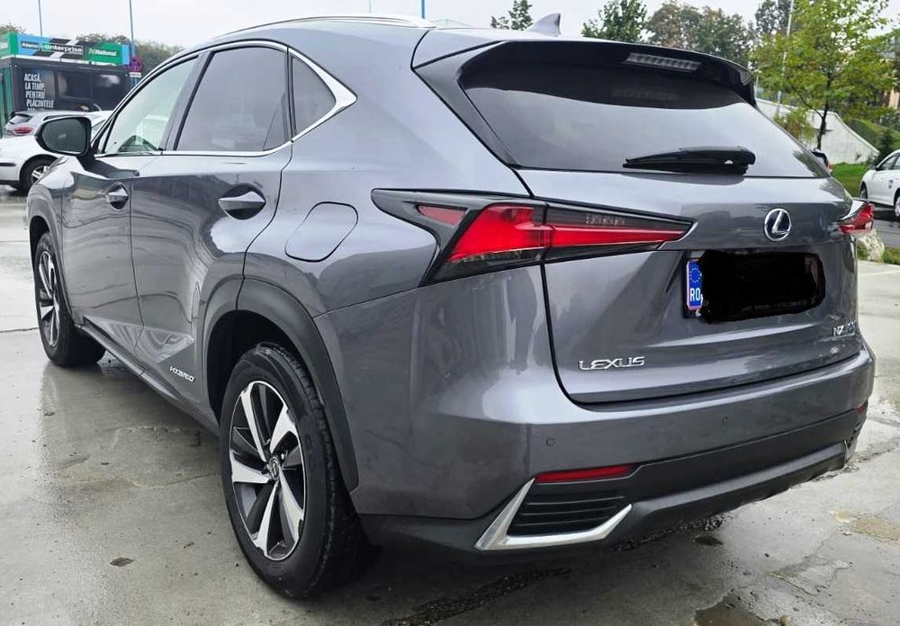 NX 300h  4x4 AWD Lux full predare leasing variante schimb