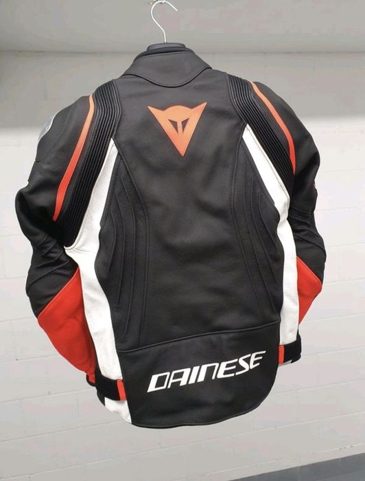 Geaca moto  Dainese racing avro 4-marime 50 M NOUA piele protectii