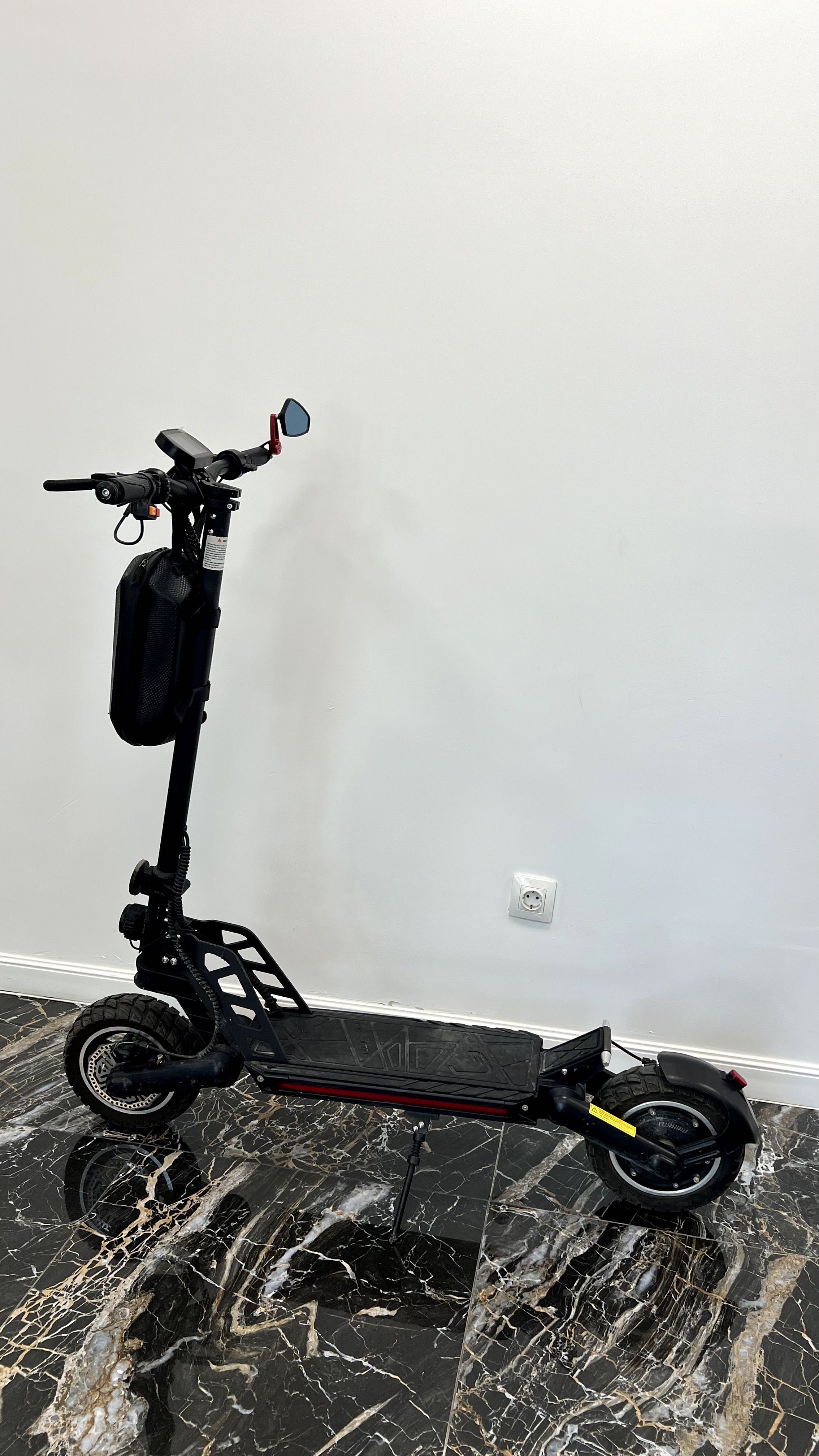 Електрическа тротинетка KUGOO G2 Pro