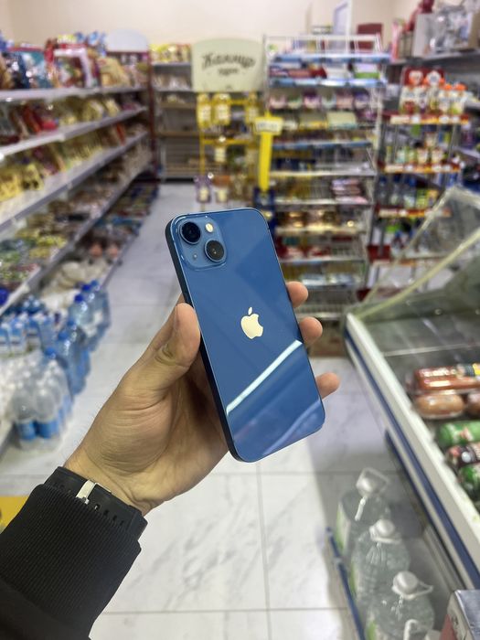 Айфон 13 смартфон