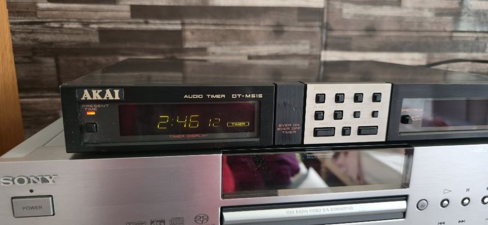 Таимер akai dt m 515