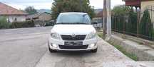 Skoda Fabia An 2015 Motor 1,6 TDI Euro 5 Climă Jante Preț Fix 3500 €