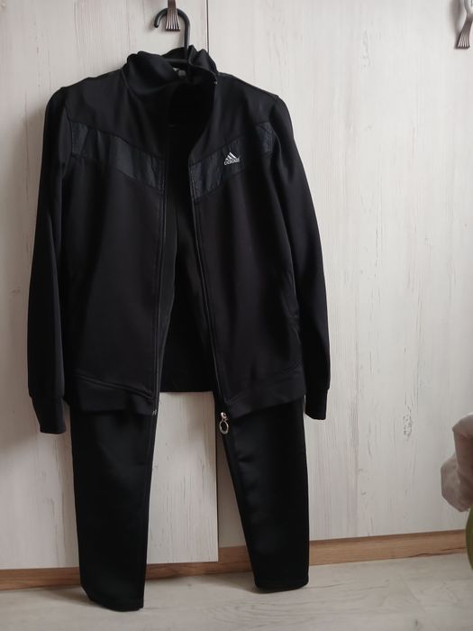 Женская одежда, разнообразная. 42-44 размер