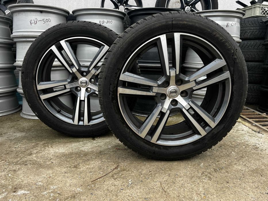 Jante Volvo Xc40 Xc60 Xc70 R20 5-Double Spoke - Tech Black