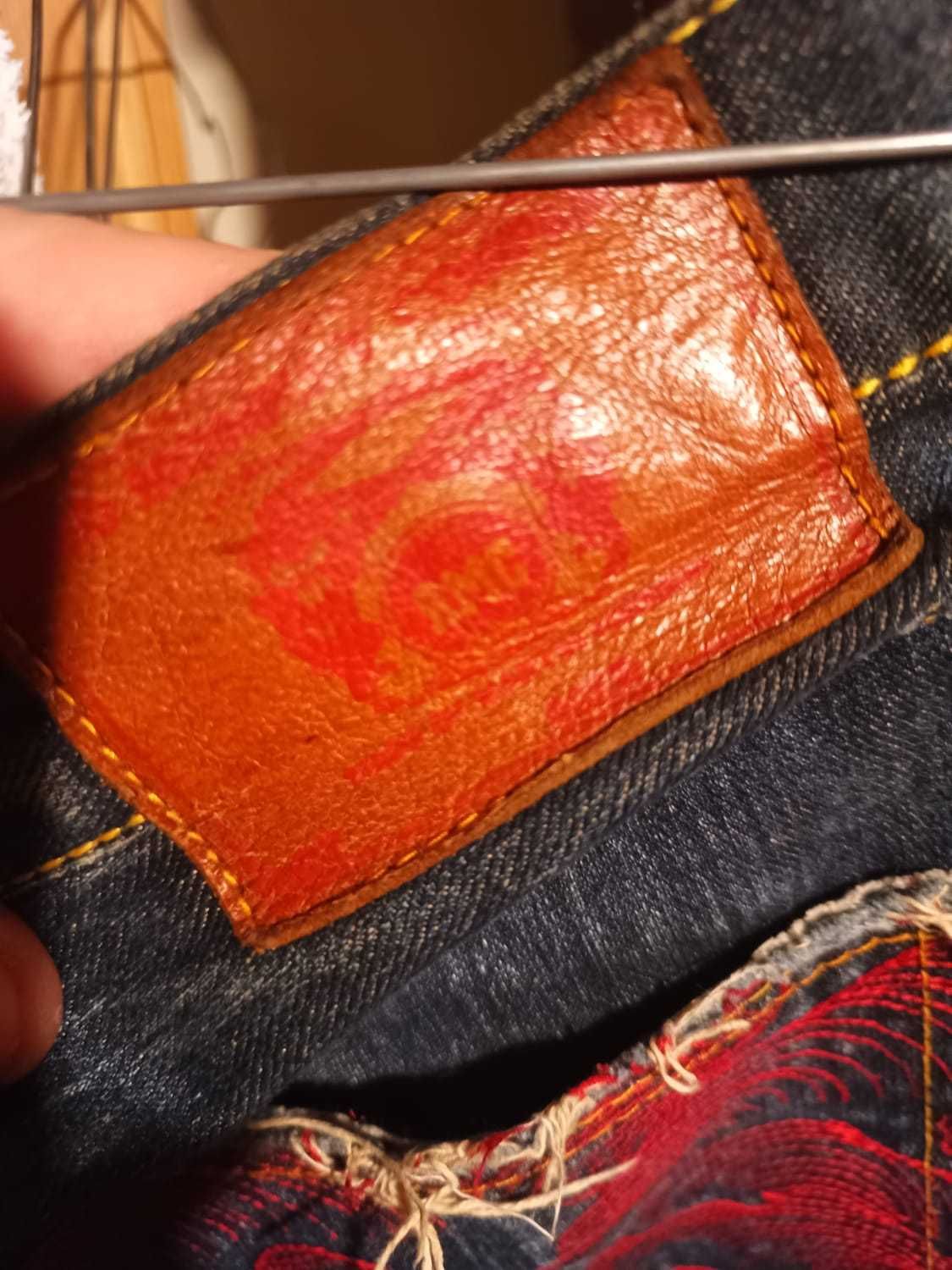 RMC Jeans – Denim Premium pentru Un Stil Autentic