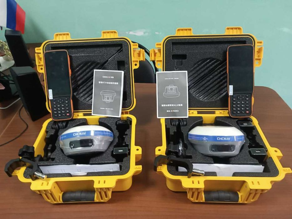 продам gnss chcnav i83