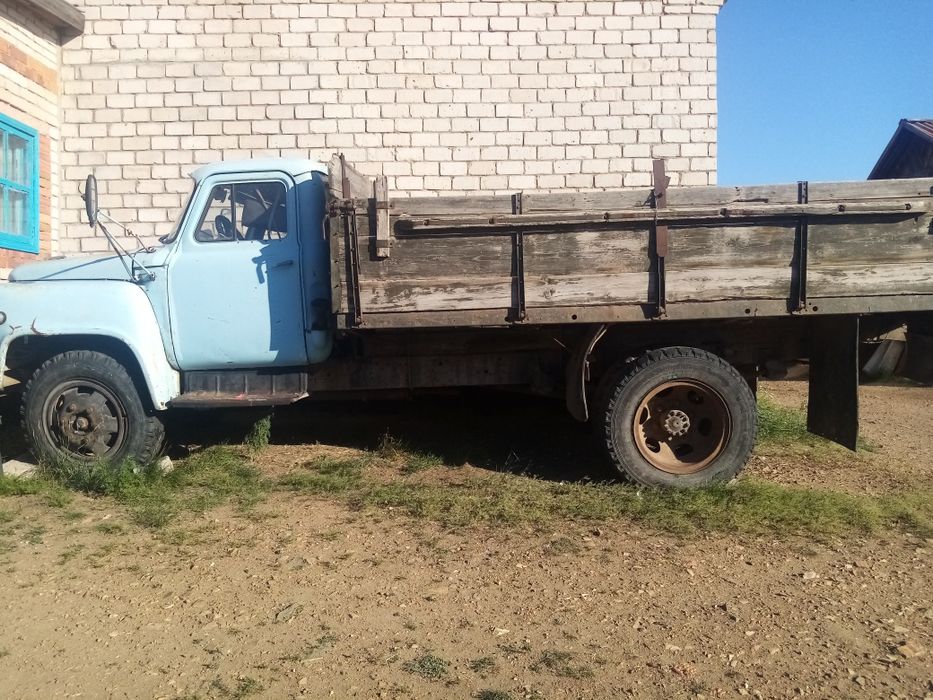 Продам ГАЗ-52 бортовой.