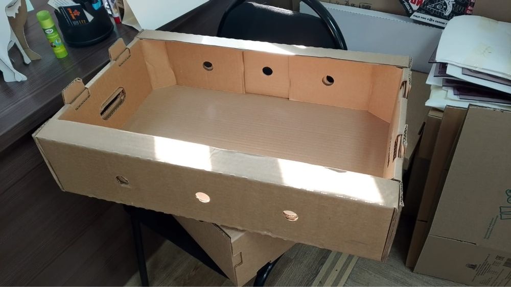 Продам коробки открытые