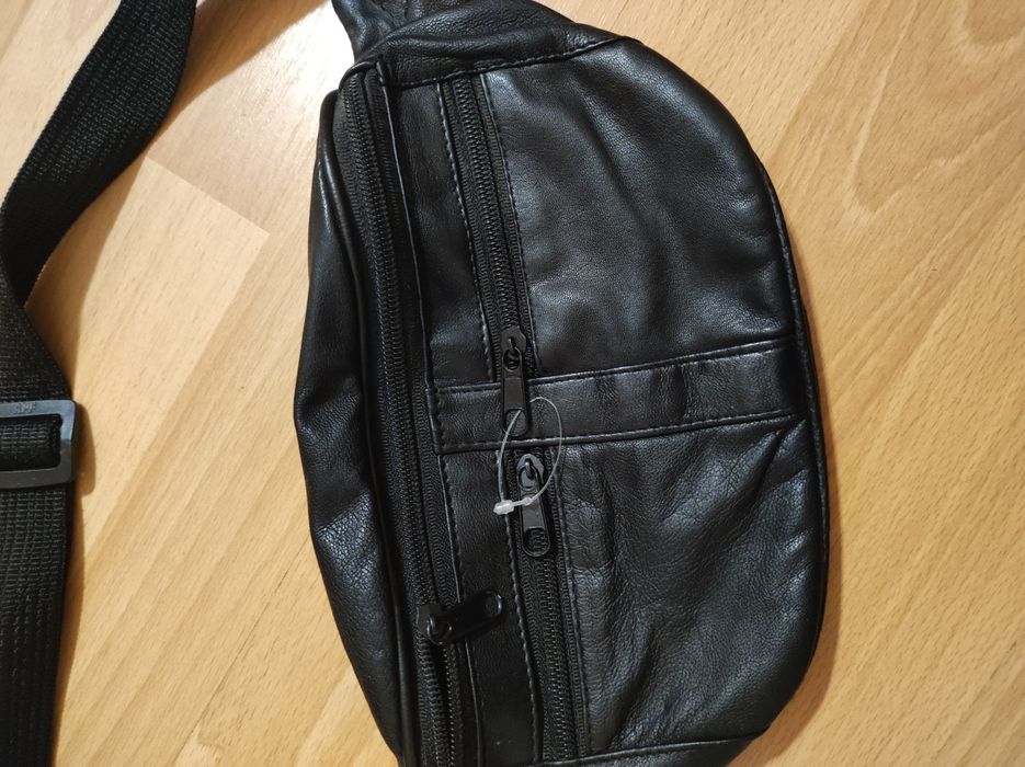 Чантичка за кръста естествена кожа чисто нова