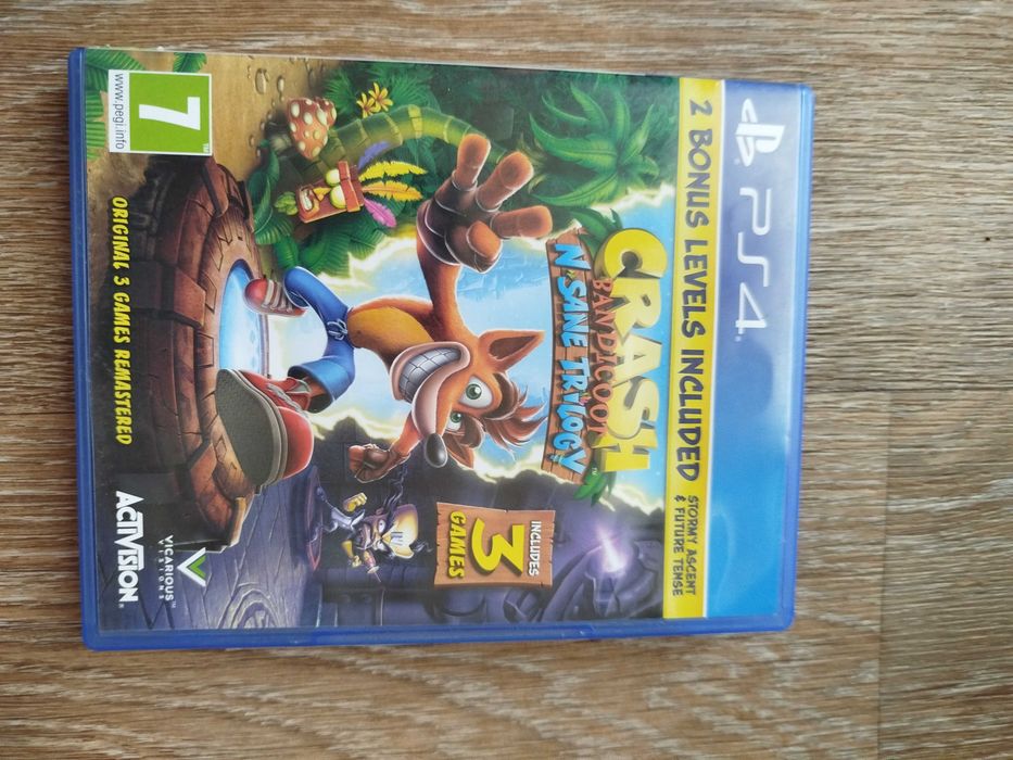 Диски на PS4 новые