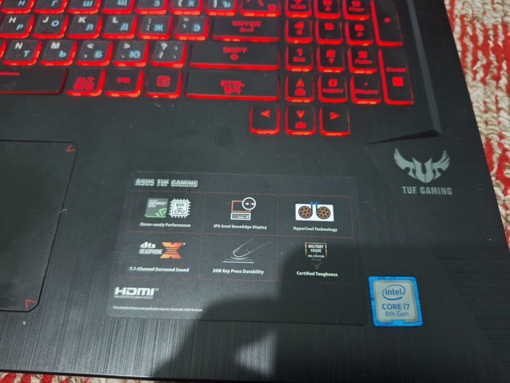 Ноутбук продаётся asus
