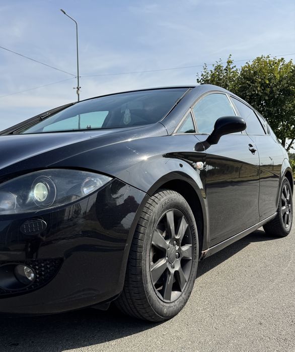 Vând Seat LEON 2.0 TDI 170 CP Xenon 6 trepte