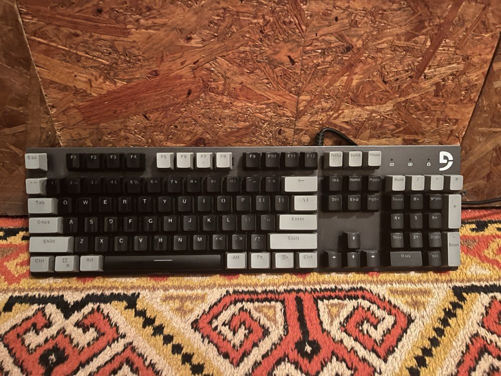 механическая клавиатура logitech