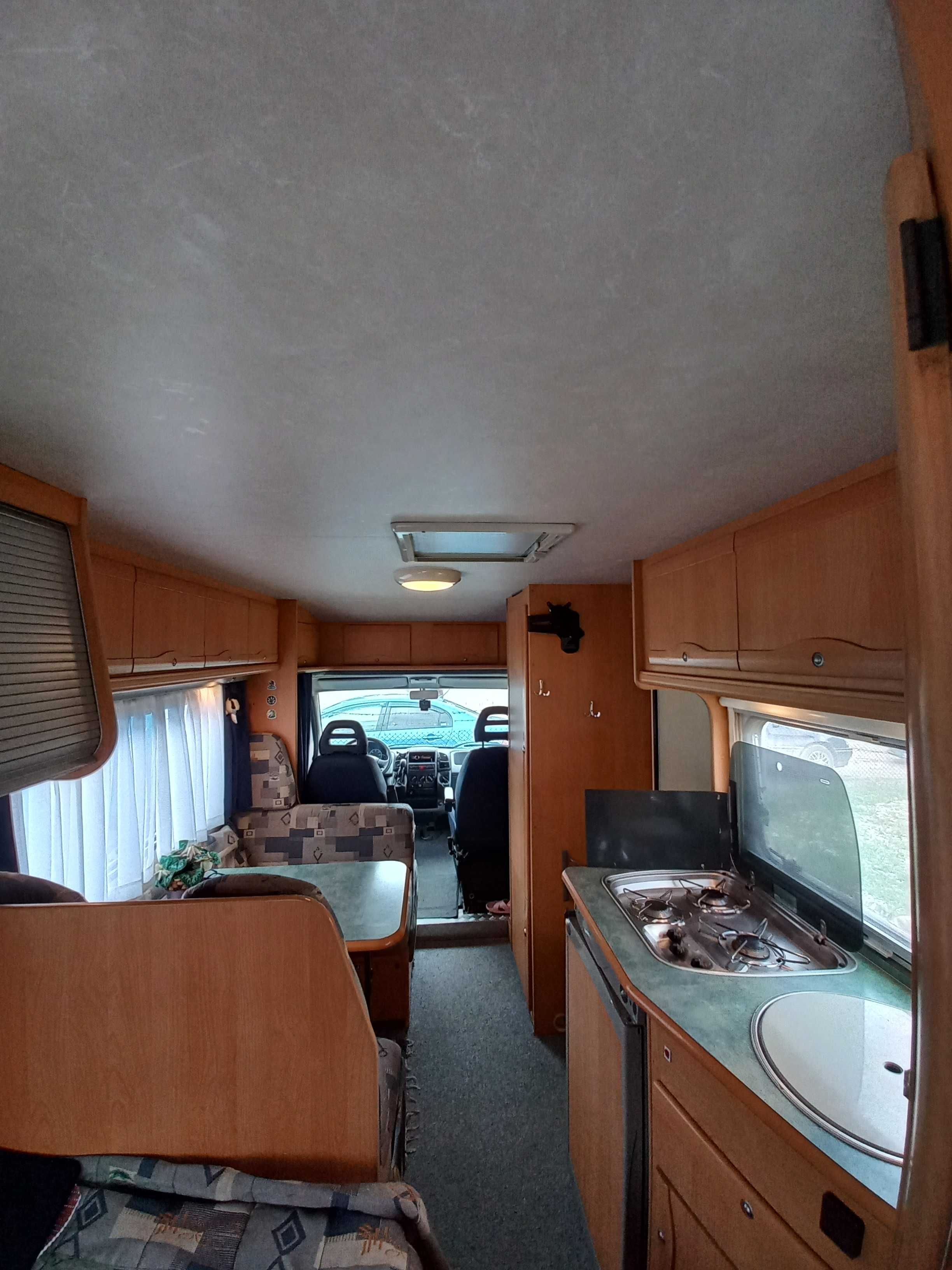 Autorulotă Fiat Ducato 2003 – RO, dotată, pregătită de drum