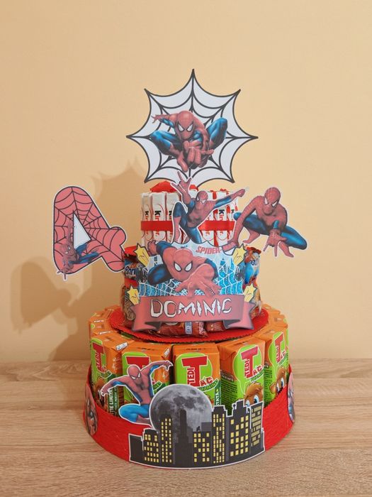 Tort dulciuri ambalate