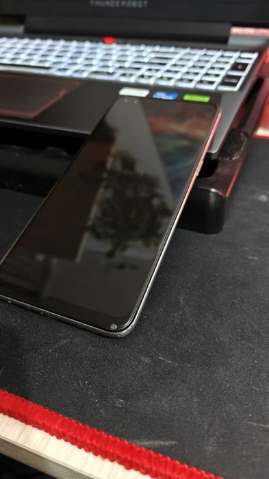 Продам телефон Oppo reno 4 lite