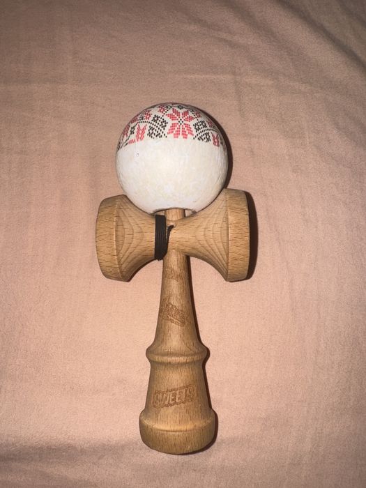 Kendama Sweets Oase (stare buna)+ krom beams inclusa in pret