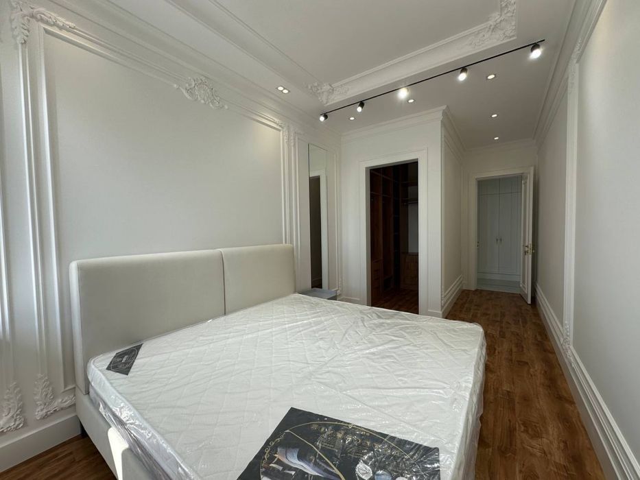 Срочно Продаётся Ц.5 Ж.К Мухташам 2/комнатная Упаковка квартира