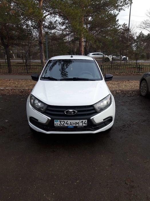 Ваз лада гранта 2021 года