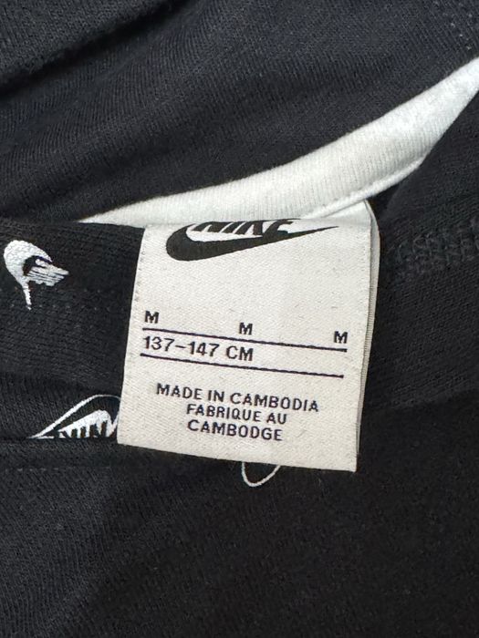 Nike худи нови