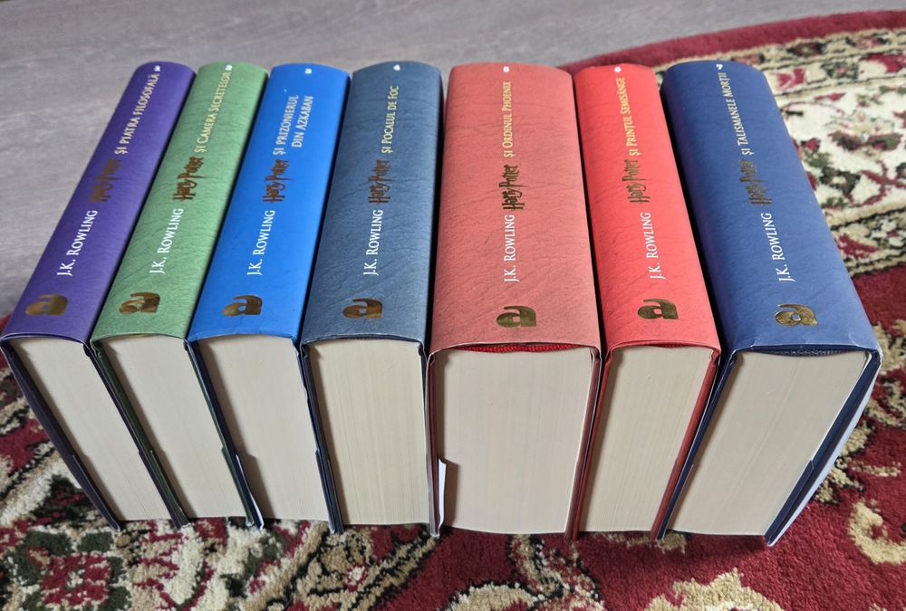 Harry Potter - vol 1-7  Seria completa, noi, impecabile, necitite
