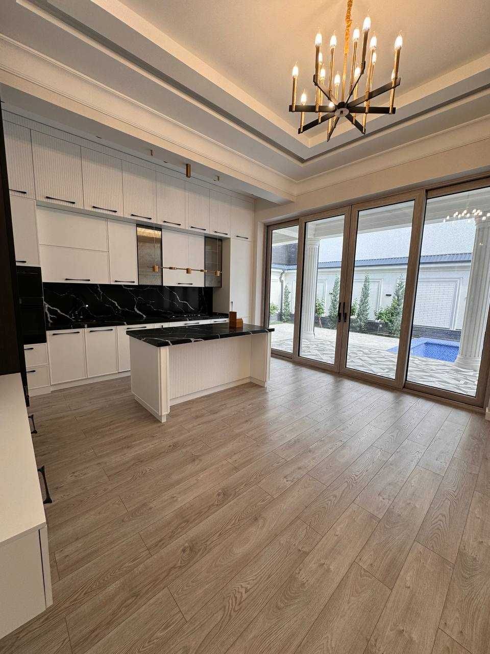 Махалля Амир Темур евродом 6-сот 8-комн 500 м² 3-уровня летний бассейн