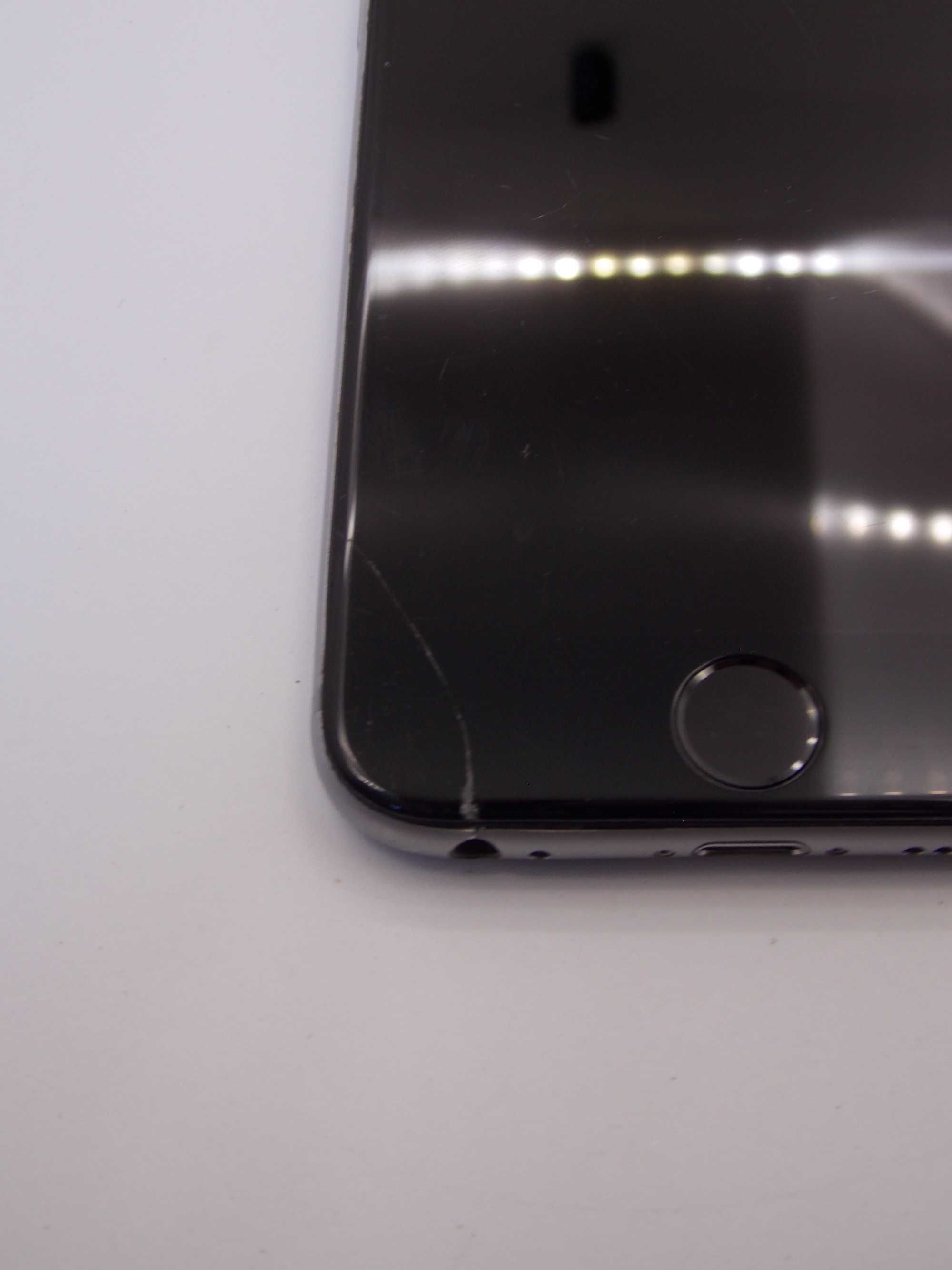 iPhone 6 – Space Gray