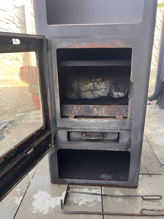 Soba Semineu  pe lemne carbuni  9,5 kw