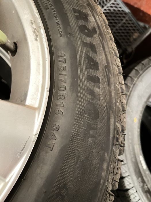 Зимние шины Р 14