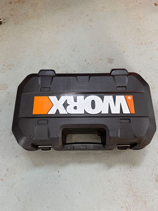 Fierastrau circular mini Worx WX426