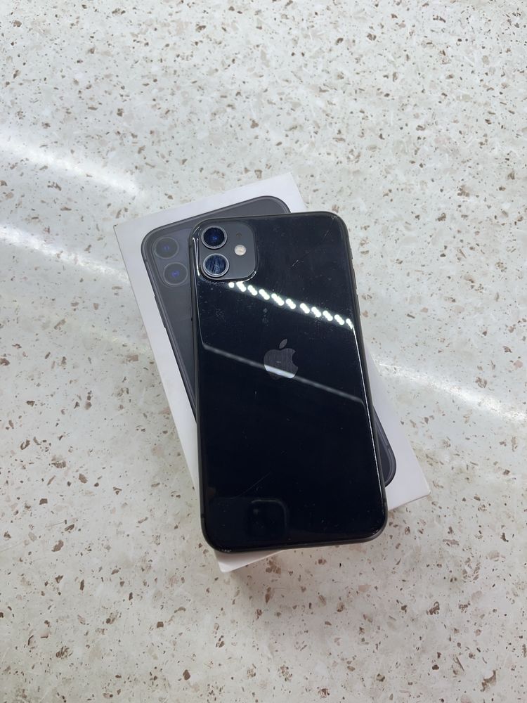 Iphone 11 64GB 73 yomkost