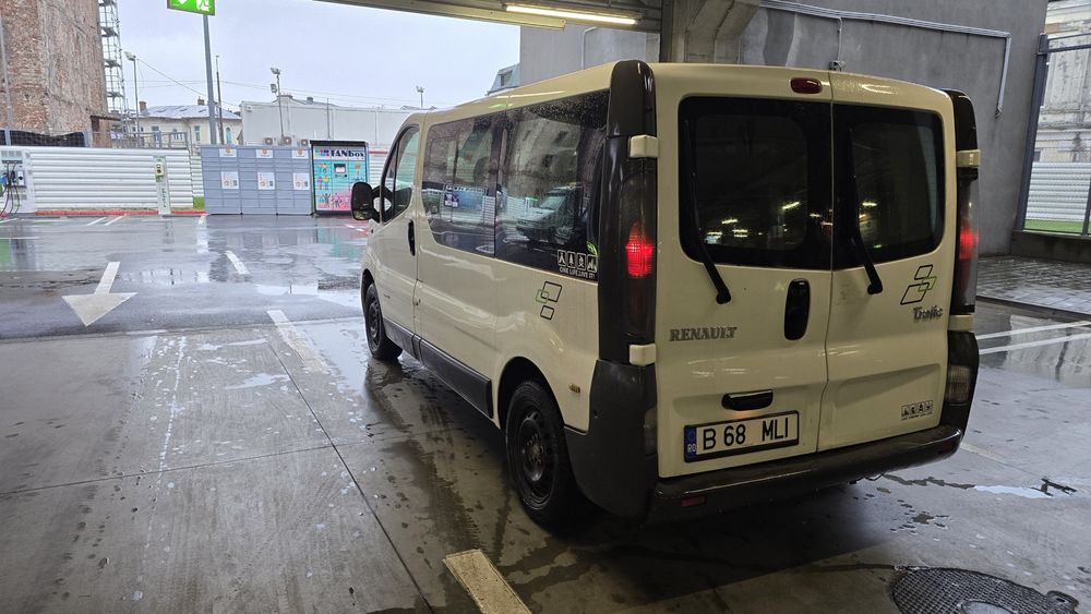 Vand Renault Trafic 8+1 1.9 Diesel