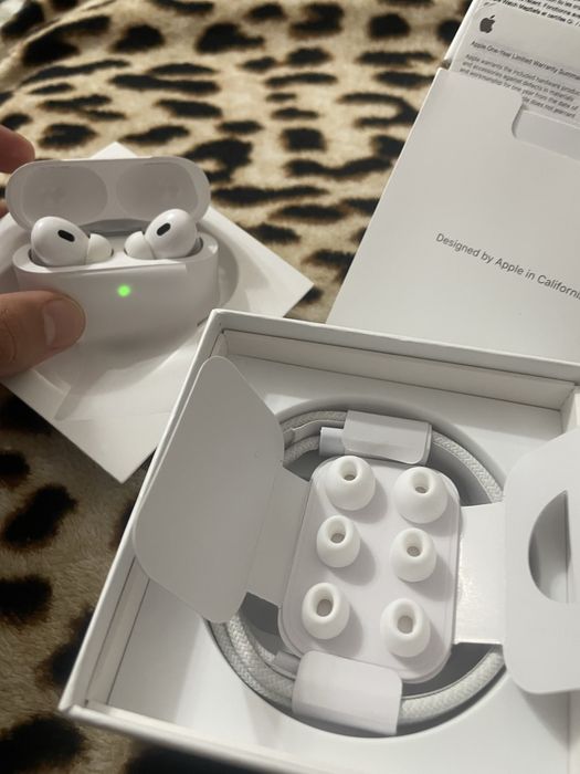 Căști Airpods Pro 2 (USB-C) Noi, sigilate