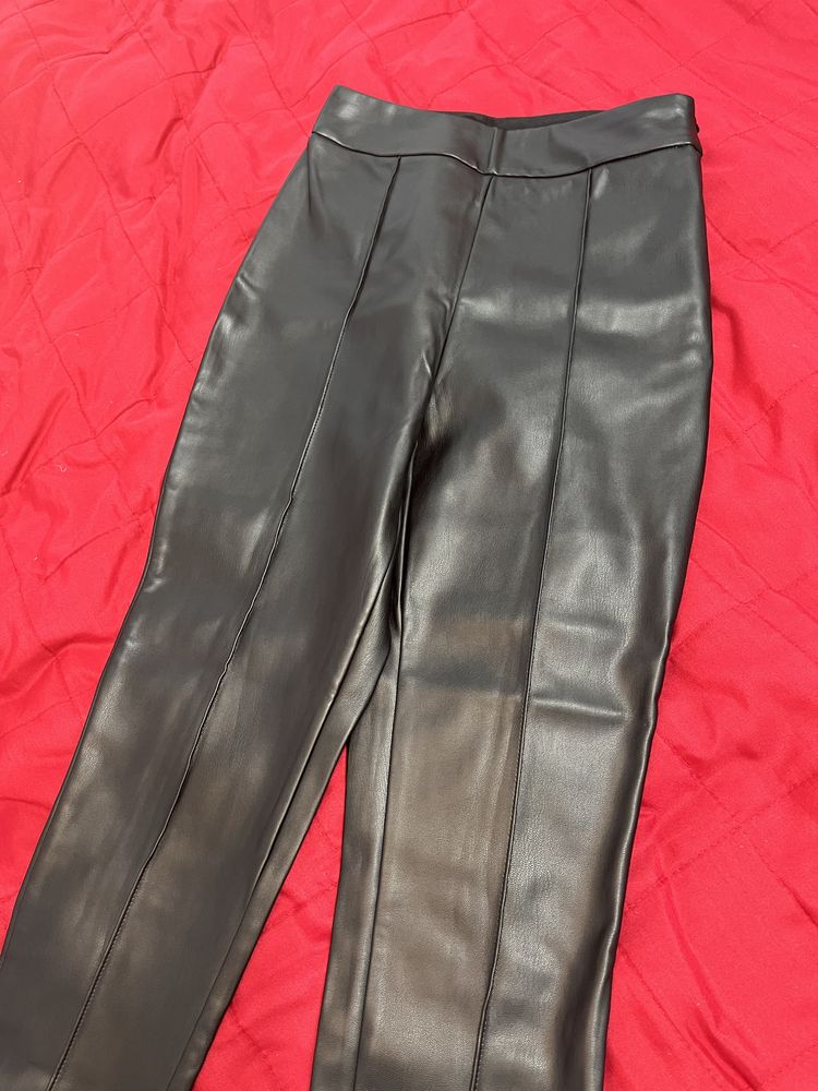 Pantaloni de piele ASOS Petite