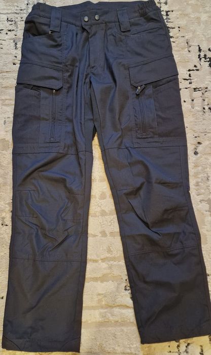 De vanzare pantaloni tactici