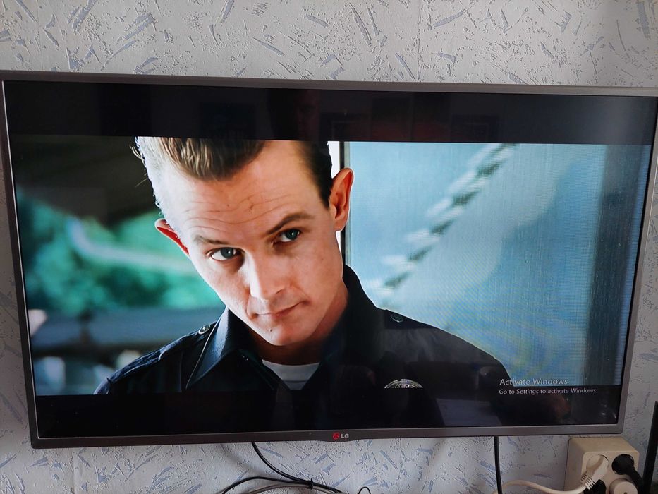 Телевизор LG 39LB5610 Full HD