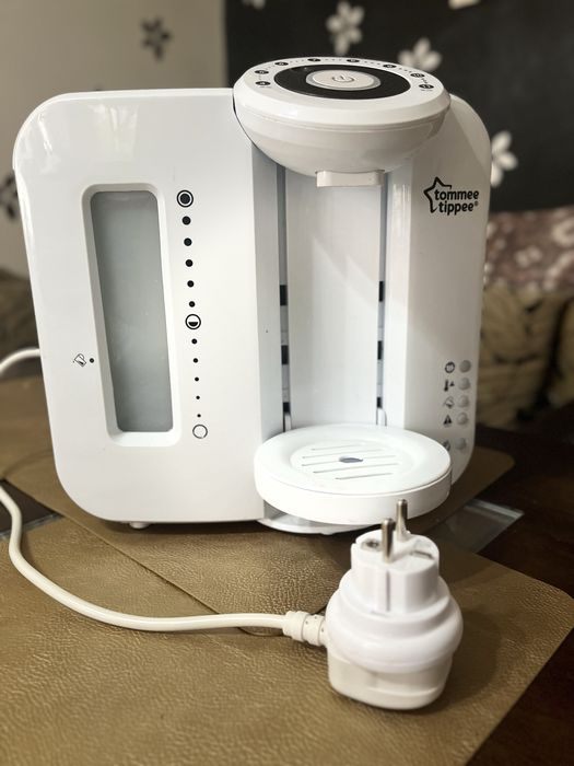 Машина за адаптирано мляко tommee tippee