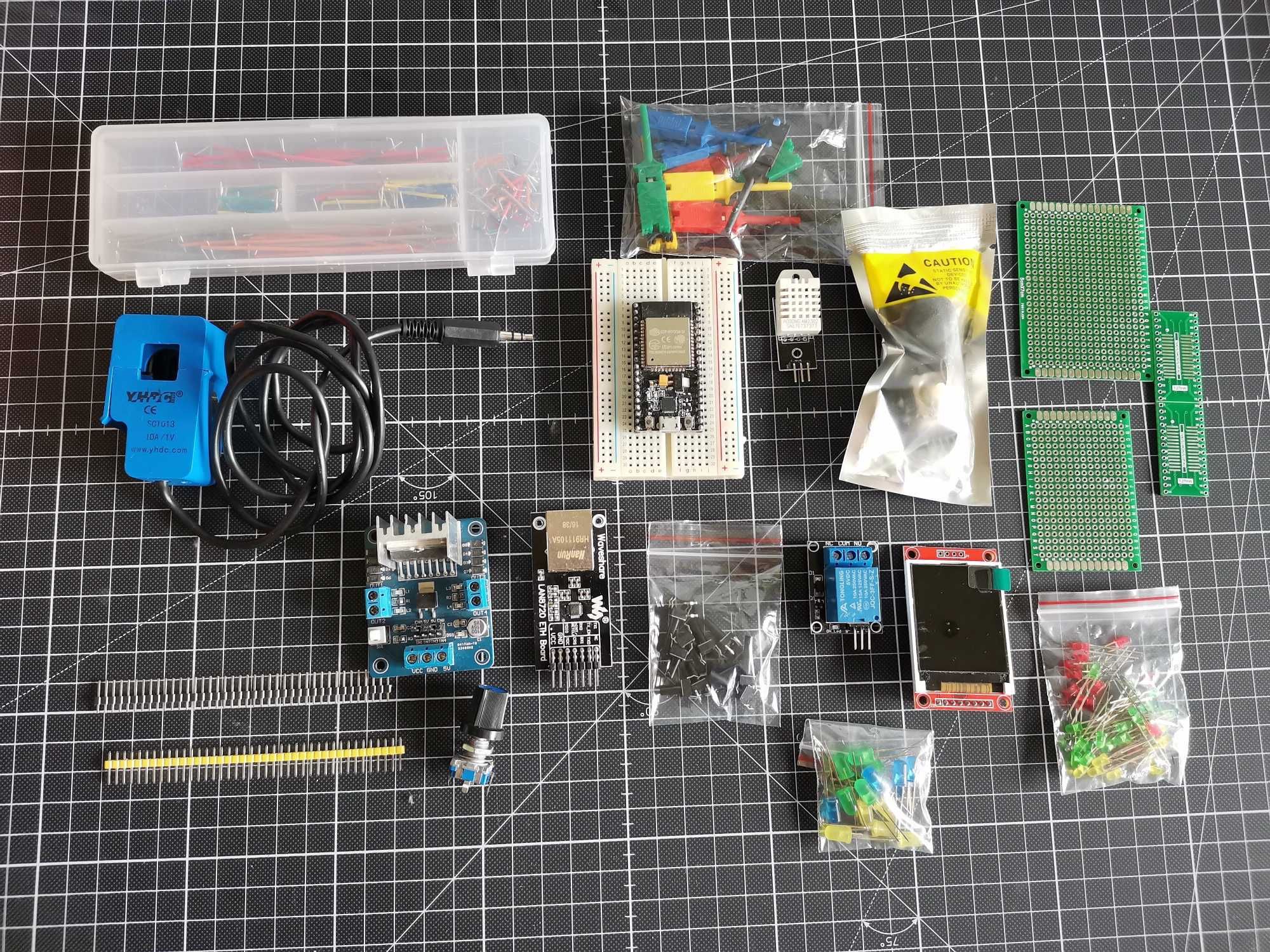 Kit dezvoltare ESP32 Arduino, senzori afisaje, smart meter