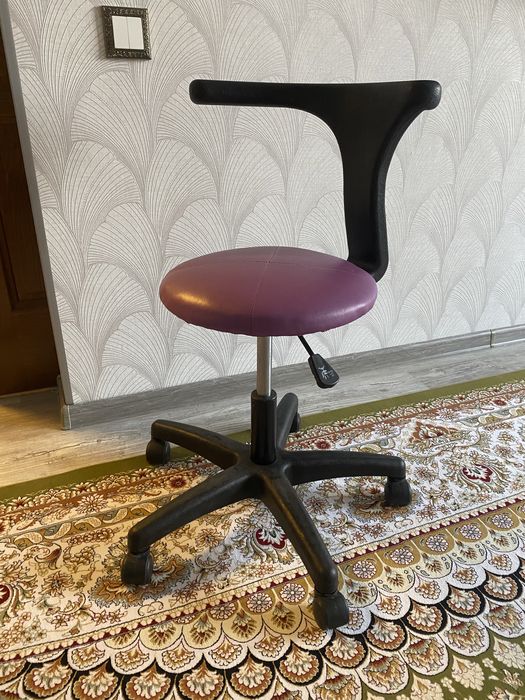 Стул на колесах ZETA б/у