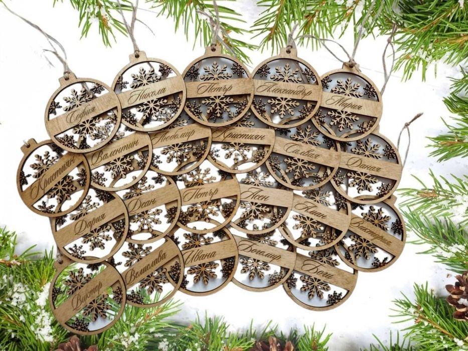 Дървени играчки за елха